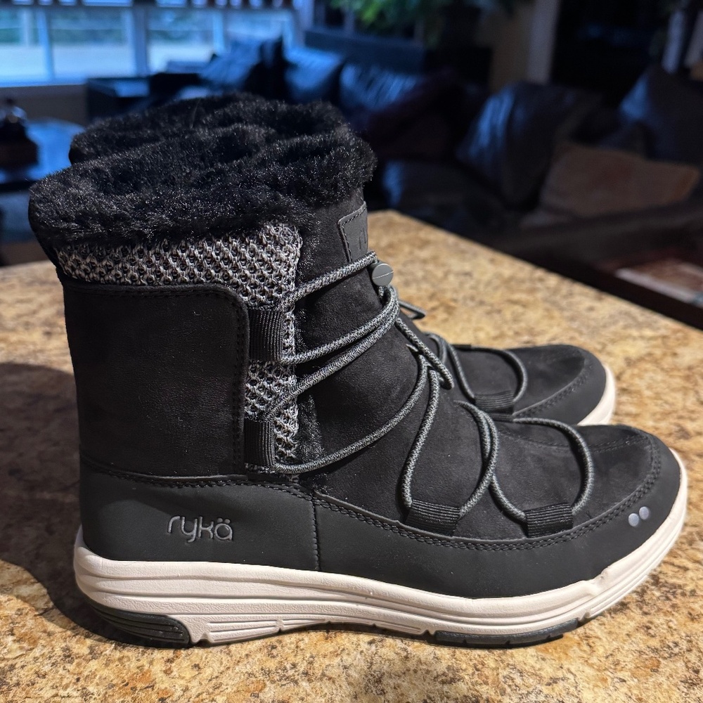 New RYKA Aubonne Sneakers Boots